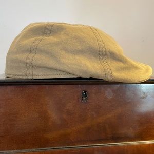Levi’s Newsboy Hat, tan